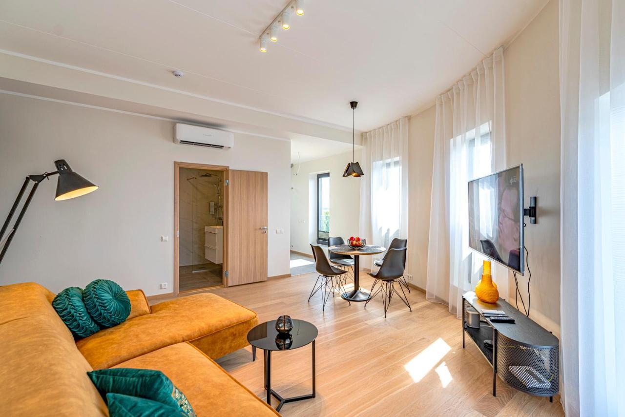 Artisa Riia Str 20B Luxury Penthouse Apartment Tartu Eksteriør bilde