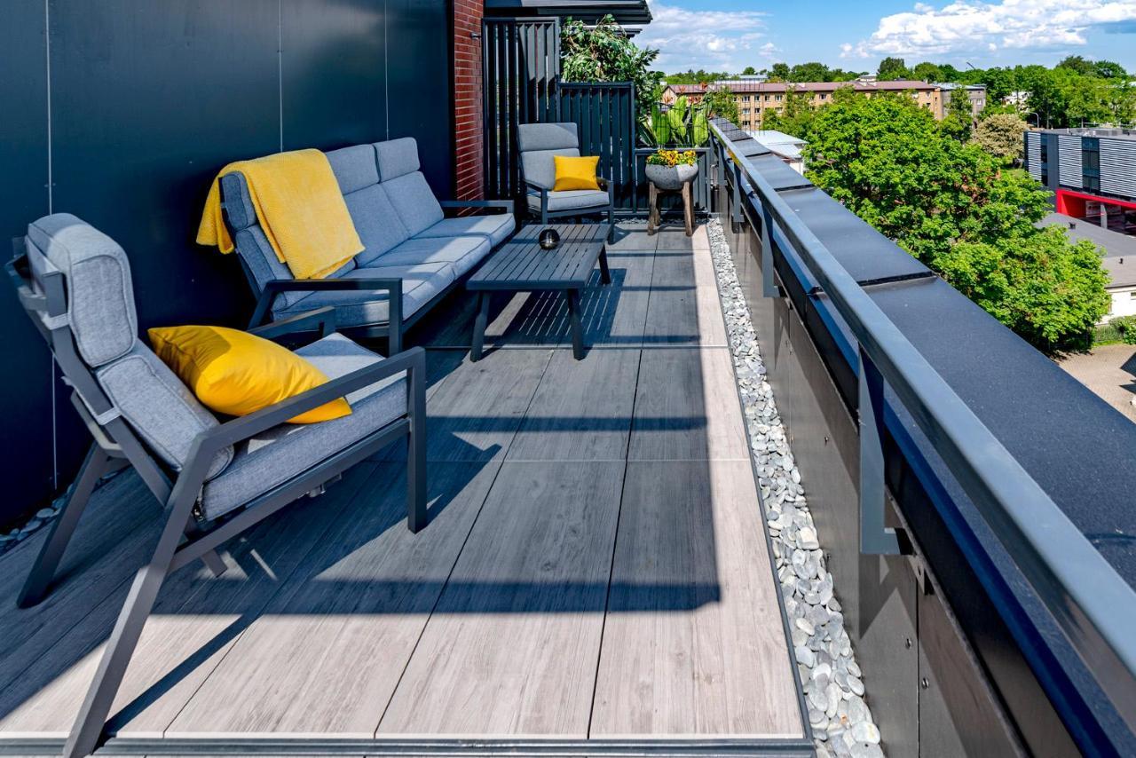 Artisa Riia Str 20B Luxury Penthouse Apartment Tartu Eksteriør bilde